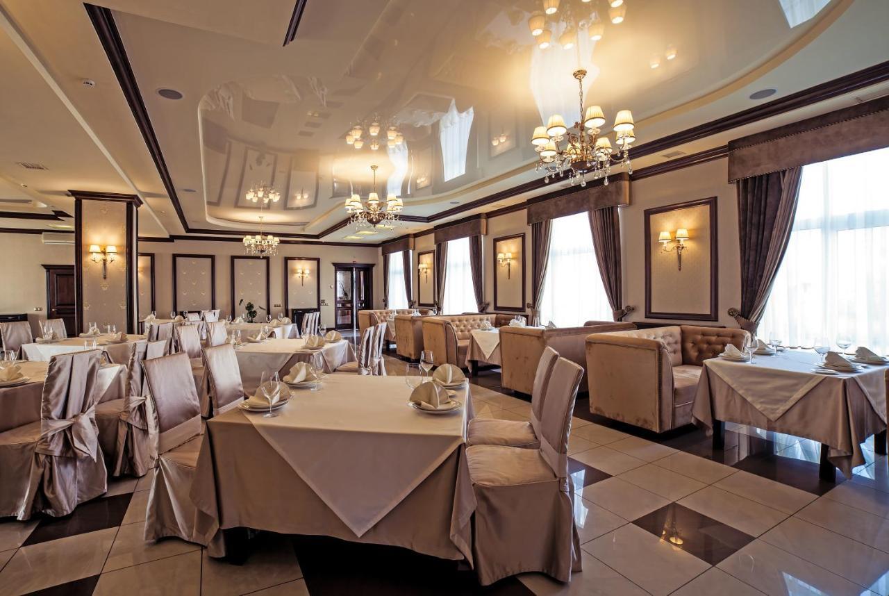 Maria Garden Hotel & Restaurant Iwano-Frankiwsk Exterior foto